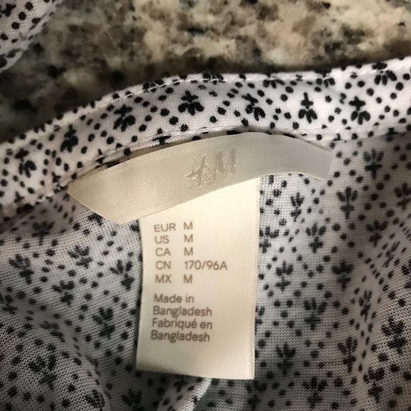 H&M Henley Blouse - Picture 6 of 6